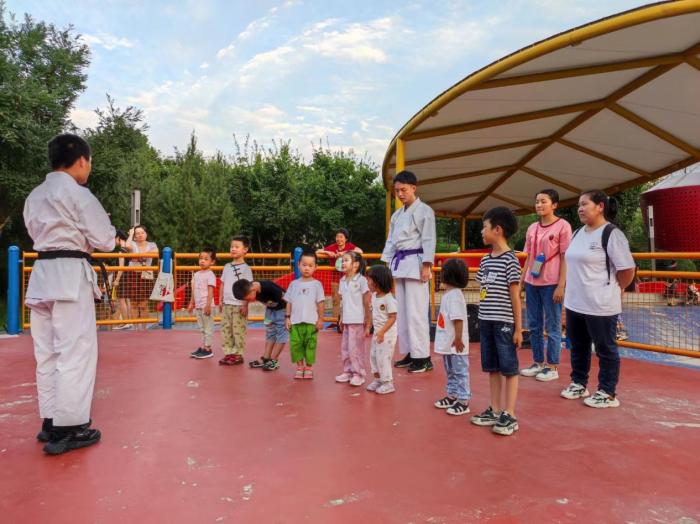 简单易学、贴近群众的全民健身志愿服务蔚然成