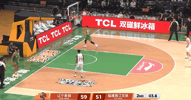 辽宁队力克福建队排名回升 乌戈盛赞莫兰德带病