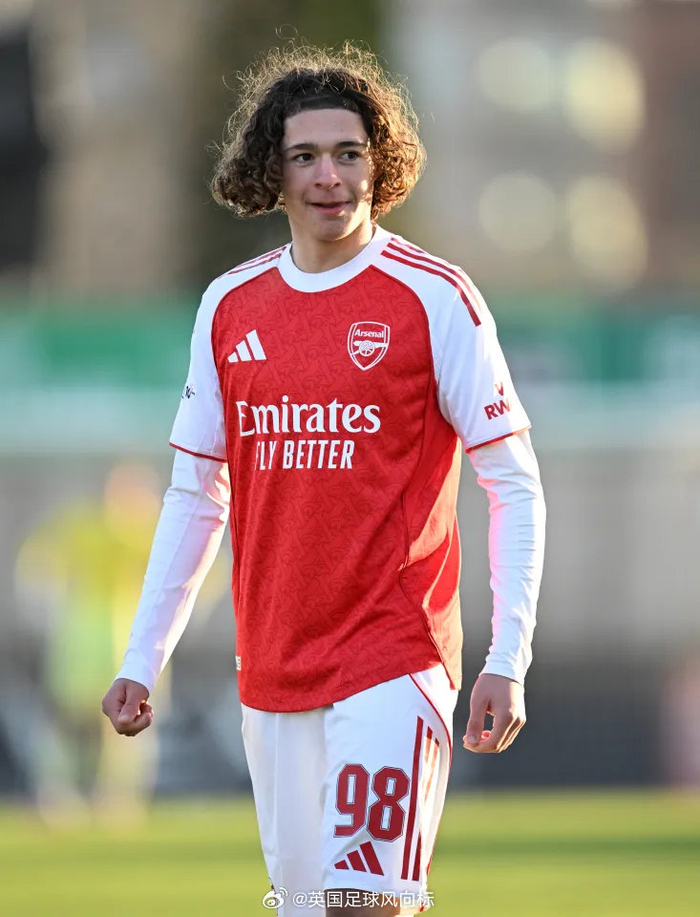阿森纳锁定14岁天才中场路易斯-穆诺兹 未来之星