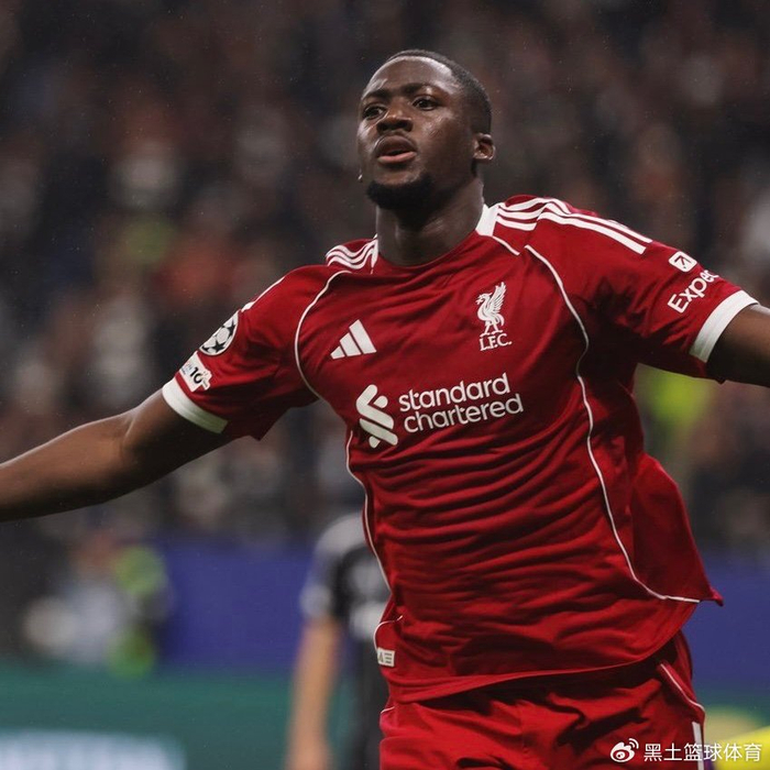 科纳特续约利物浦引球迷争议，留人还是放走？